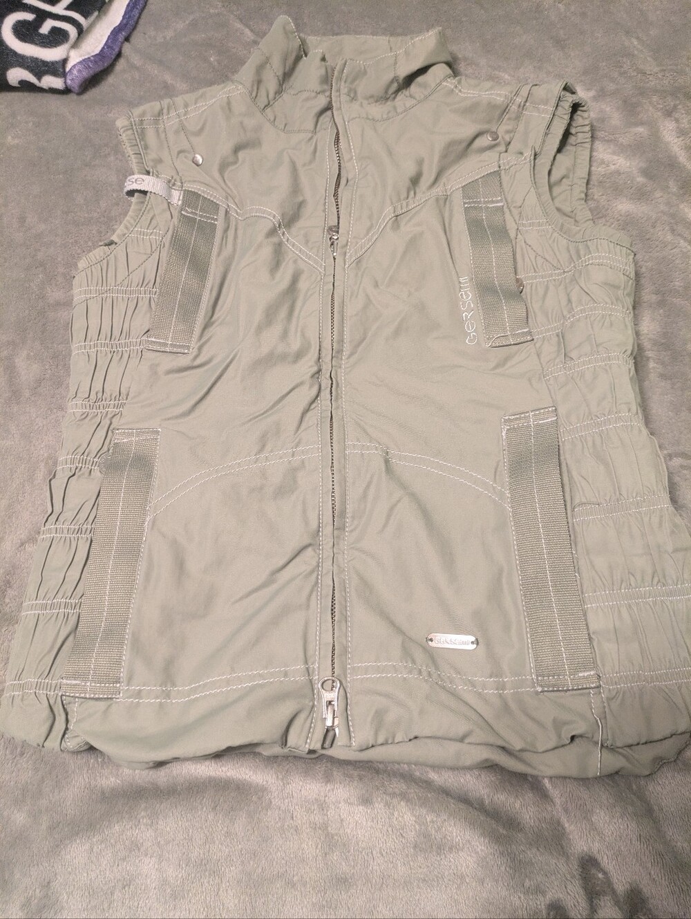 Gersemi Women's Medium Utility Vest Sage Green Full Zip